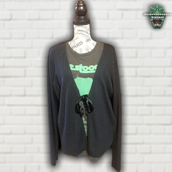 Torrid Vintage - Picture 7 of 10